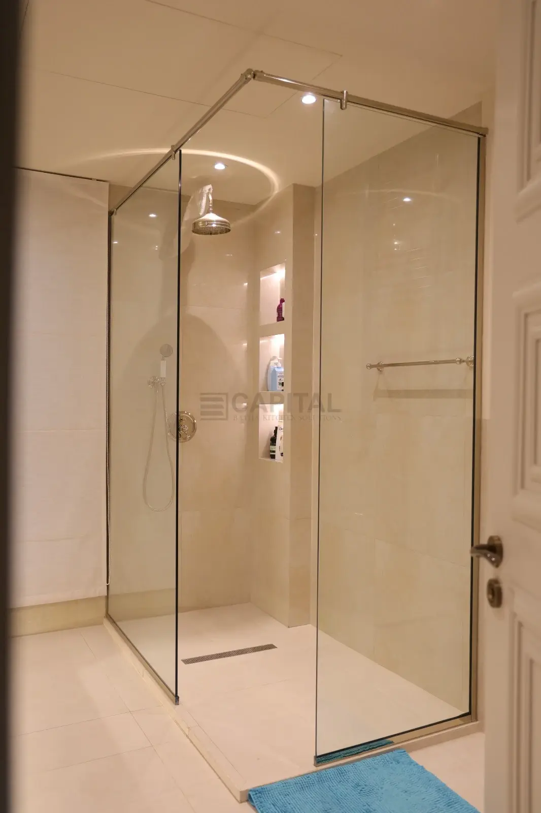 Hinged Shower Glass 