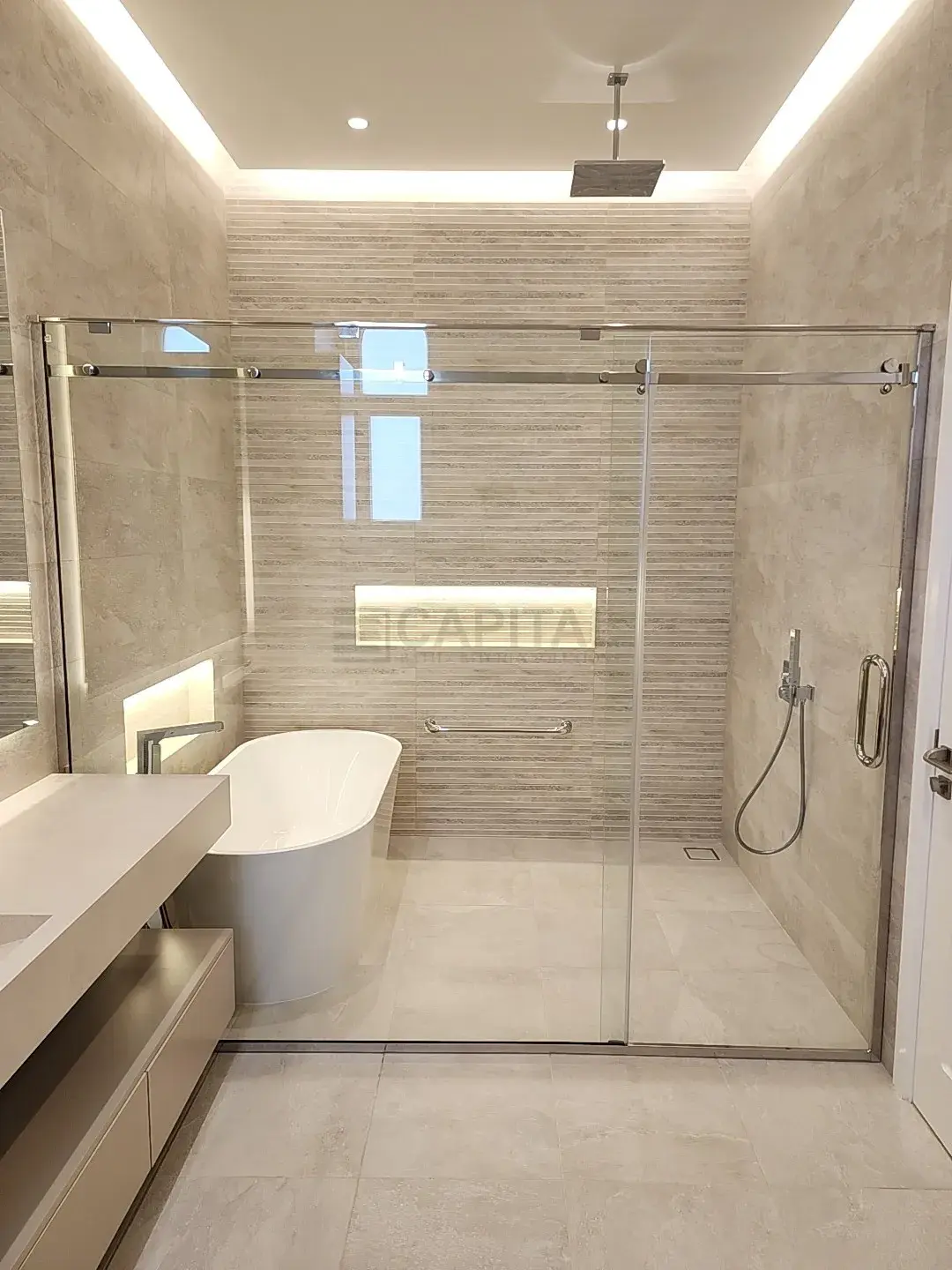 Metro Series Single Basin Cantilevered Console with Extended Vanity Top