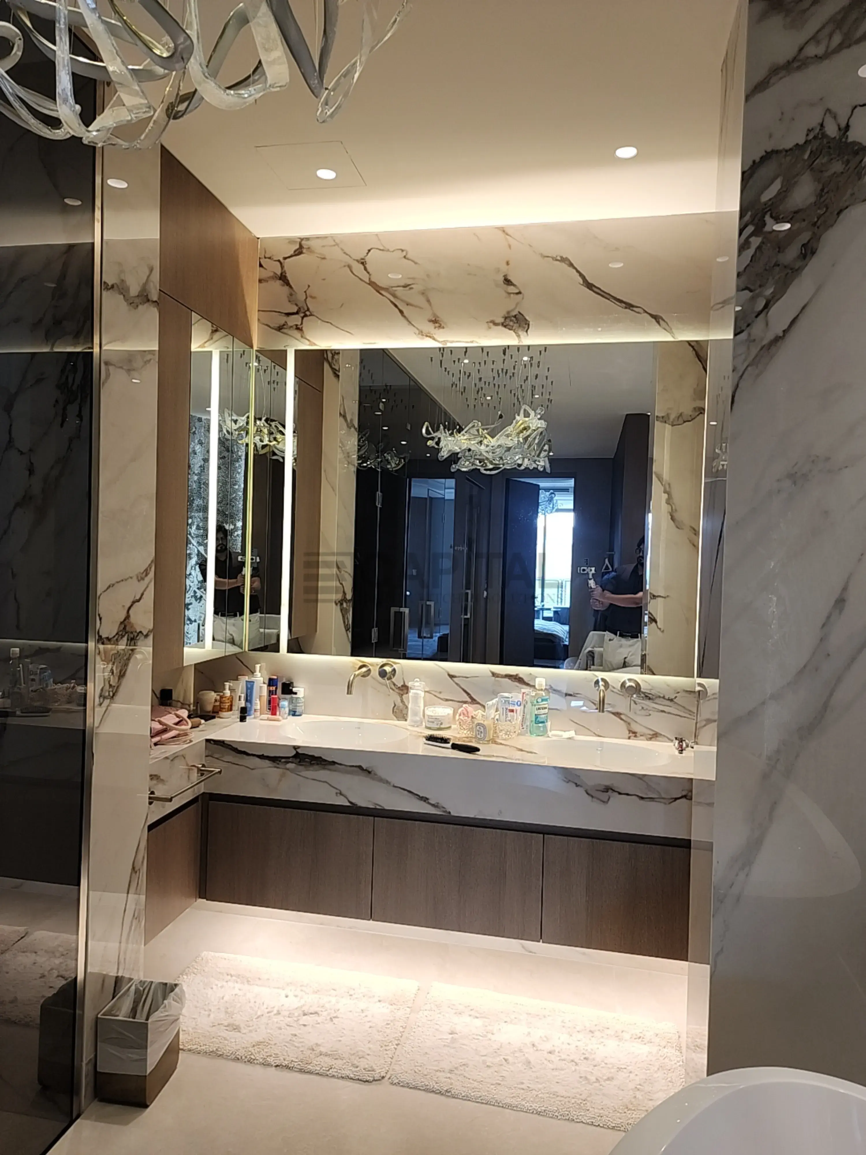 Wall-Mounted Frame-Edge Vanity Unit Art Line Echo