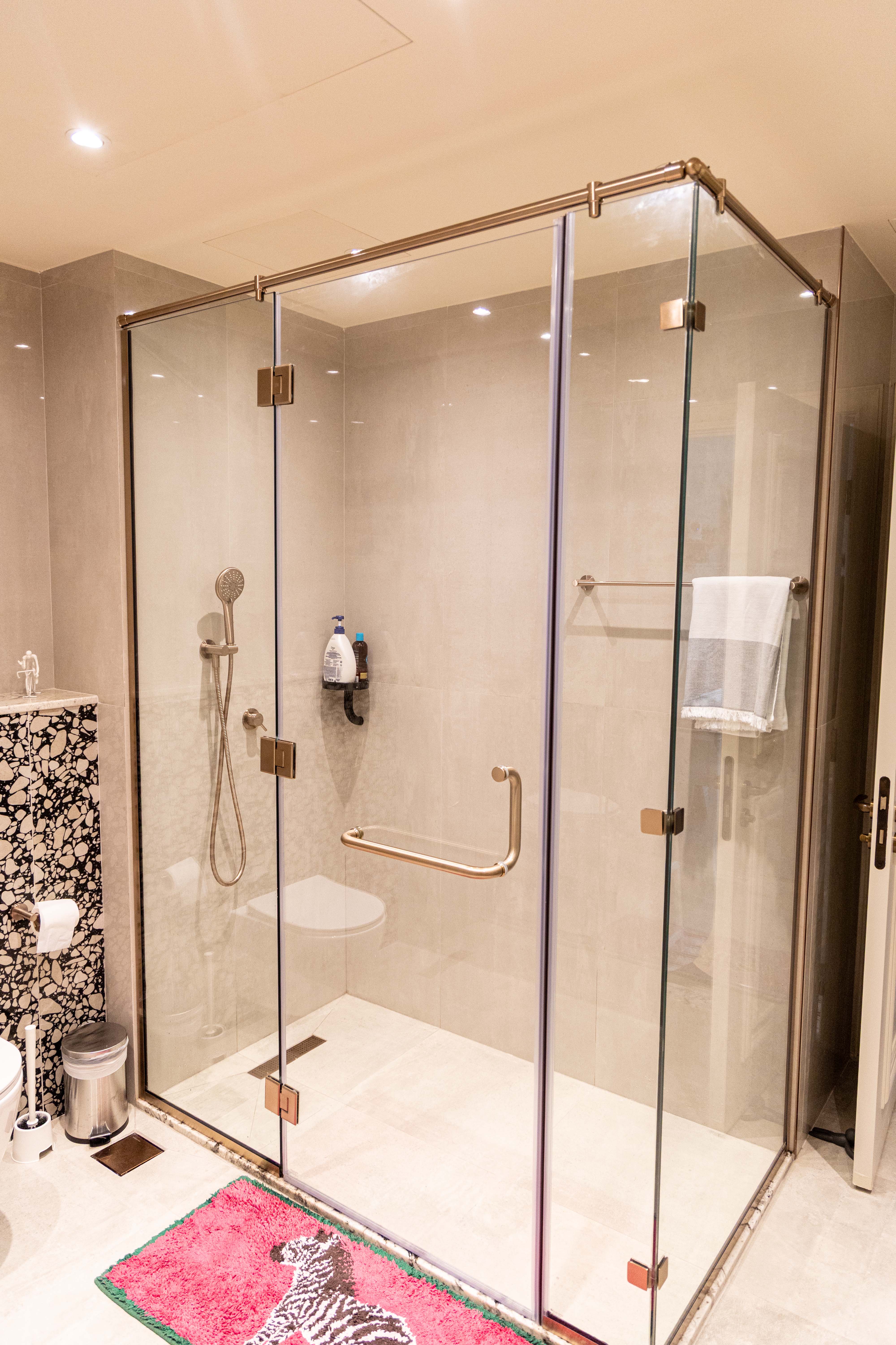 Marina Children Bathroom View 3