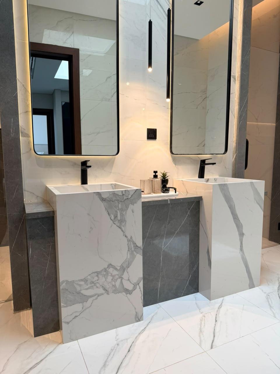 Master Room Bathroom View 3