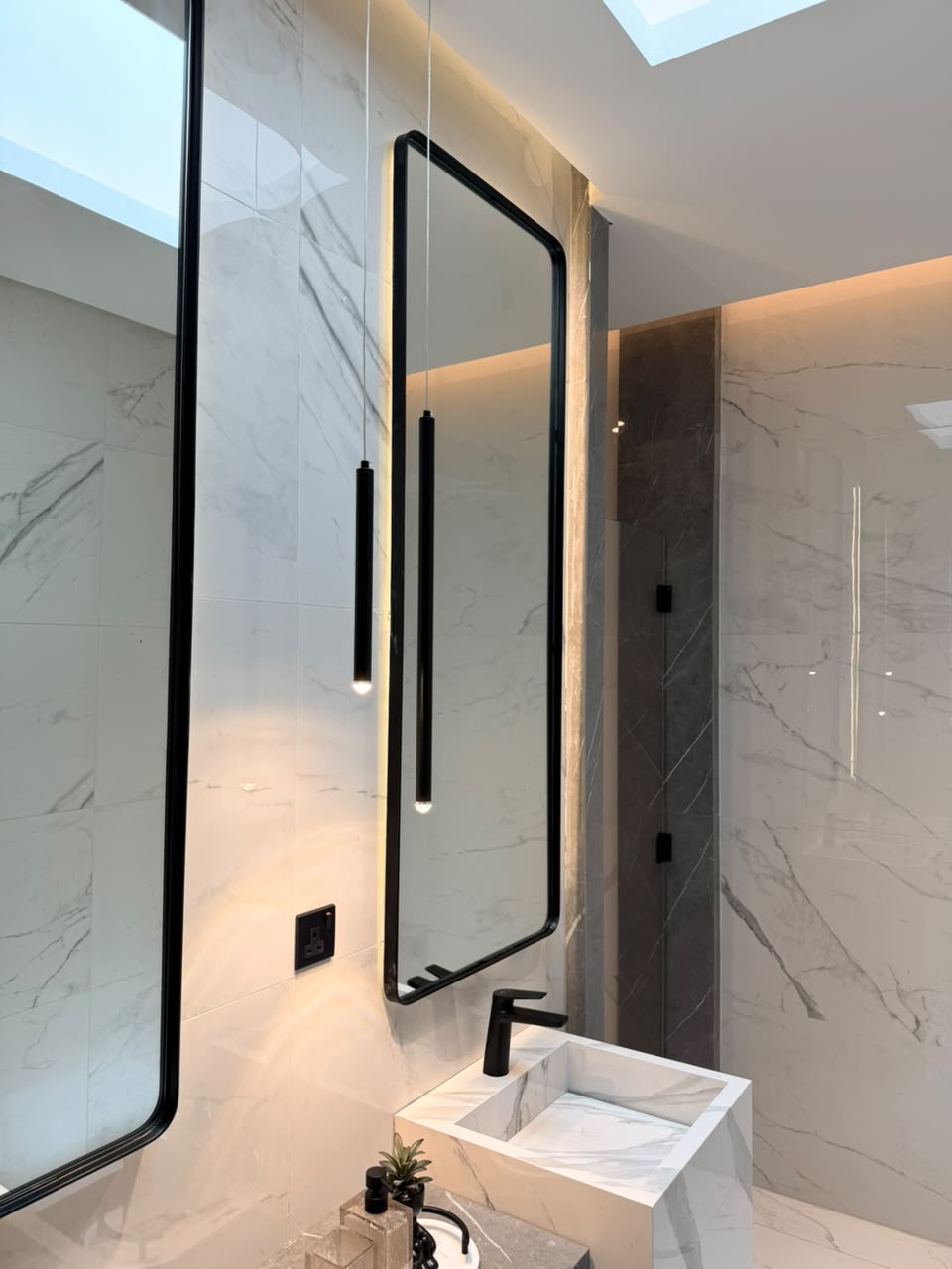 Master Room Bathroom View 5